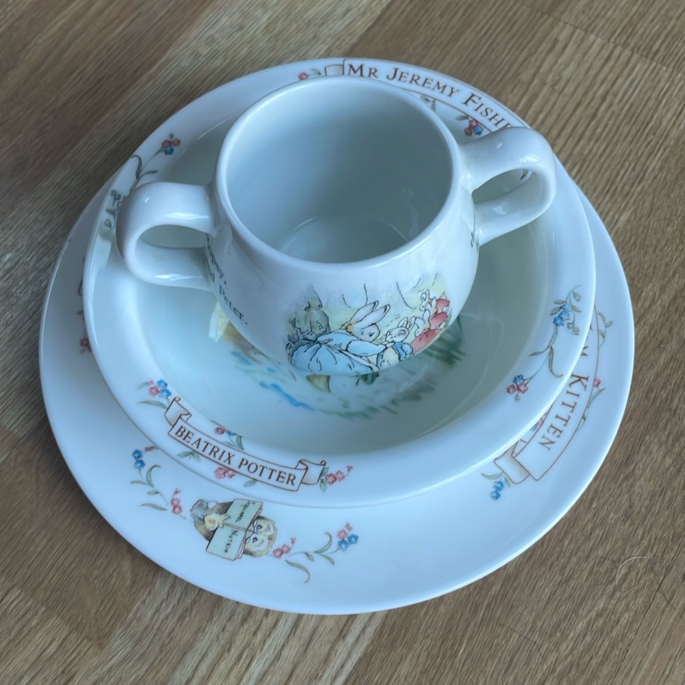 Wedgwood Peter Rabbit Three Piece Nursery/Dining Set